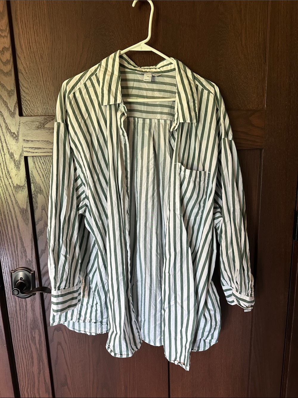 Old Navy Green and White Striped Button-Down Shirt